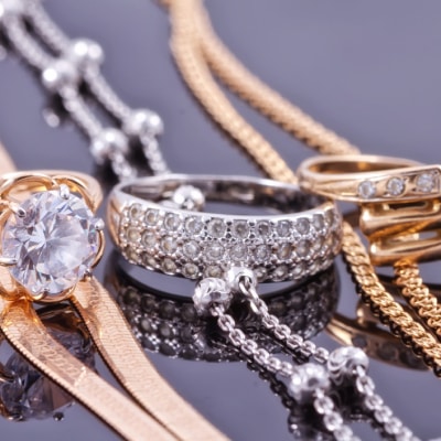BRIDAL ACCESSORIES